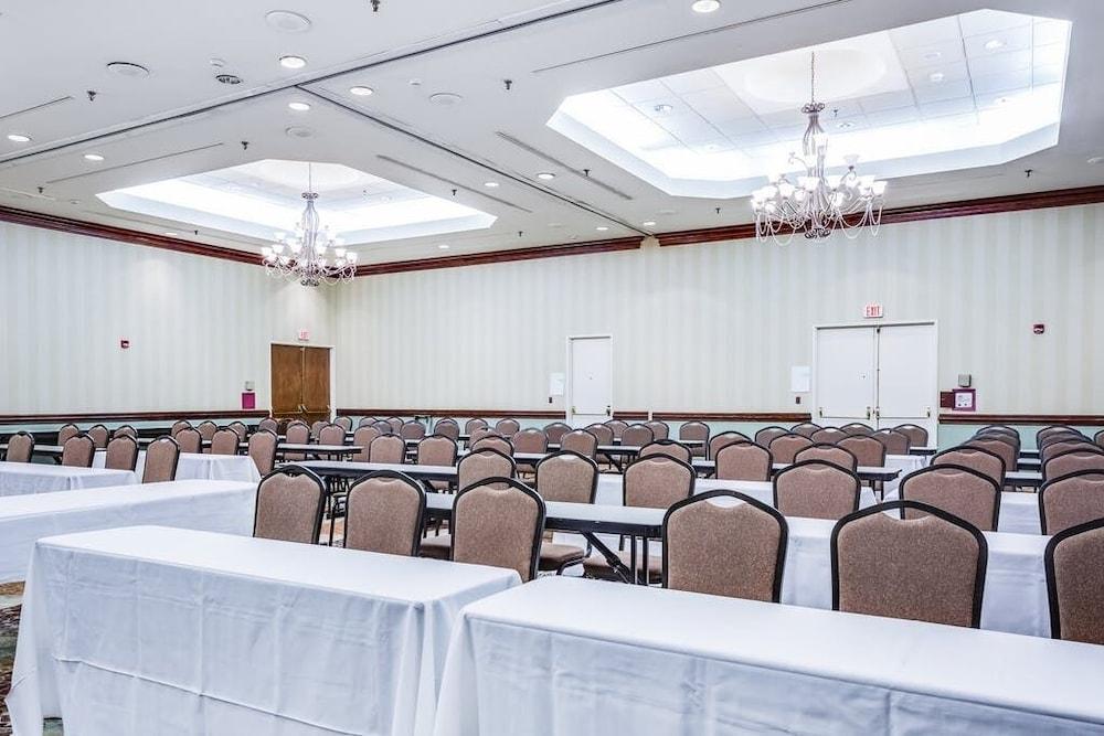 Lynchburg Grand Hotel Extérieur photo